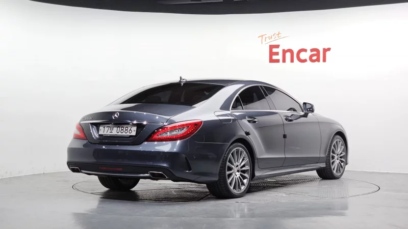 Mercedes-Benz CLS-Class
