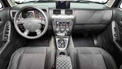 Hummer H3