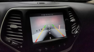 Jeep CHEROKEE