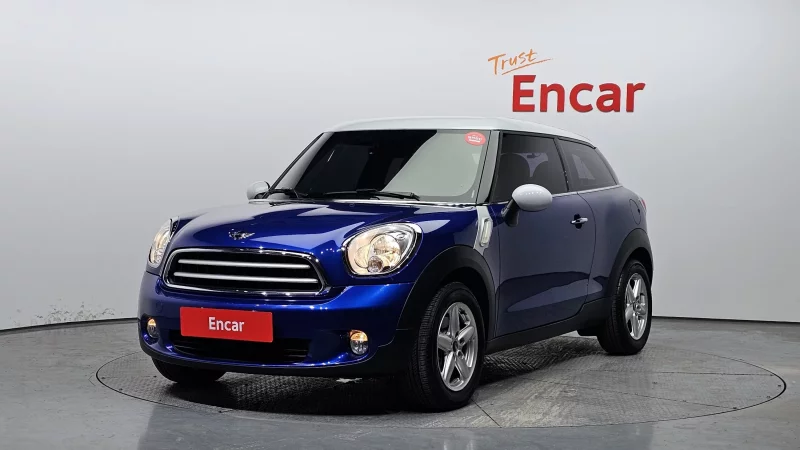 MINI Paceman