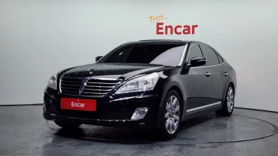 Hyundai Equus
