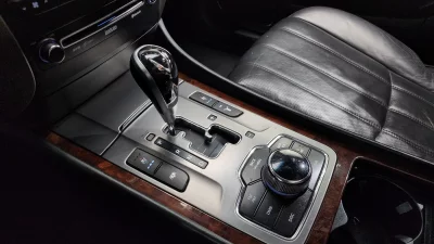 Hyundai Equus
