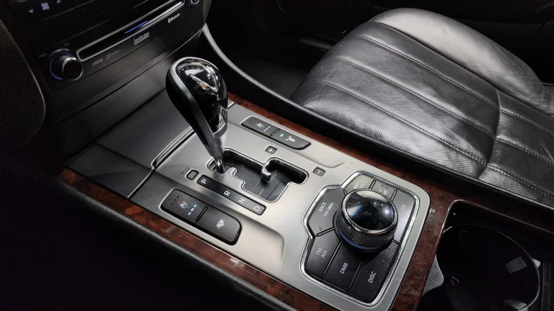 Hyundai Equus