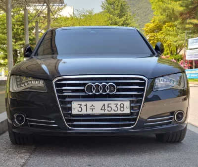 Audi A8