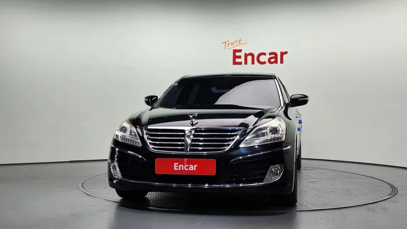 Hyundai Equus