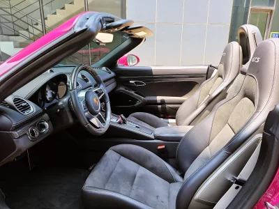 Porsche 718