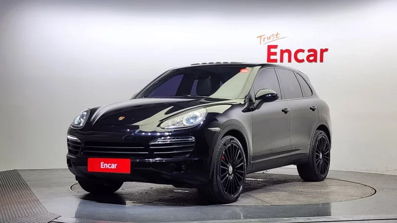 Porsche CAYENNE