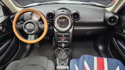 MINI Paceman