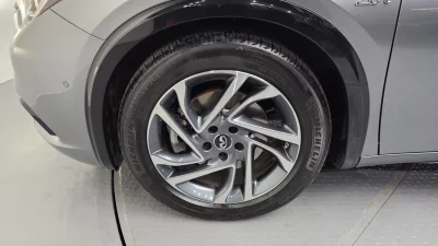 Infiniti Q30