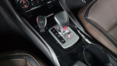 Infiniti Q30