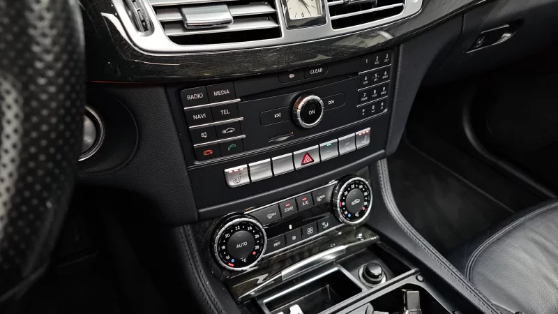 Mercedes-Benz CLS-Class