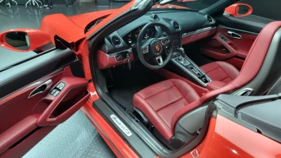 Porsche 718