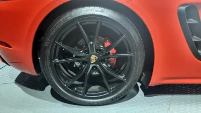 Porsche 718