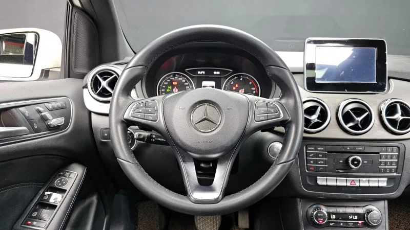Mercedes-Benz B-Class
