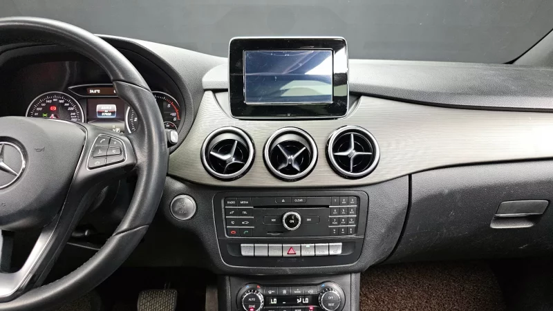 Mercedes-Benz B-Class