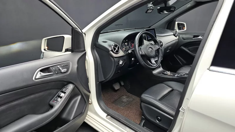 Mercedes-Benz B-Class