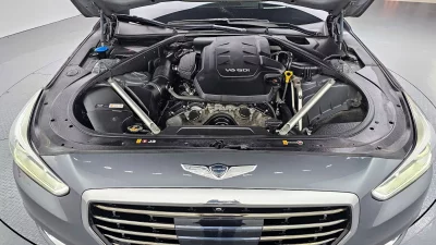 Genesis EQ900