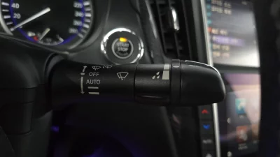 Infiniti Q60