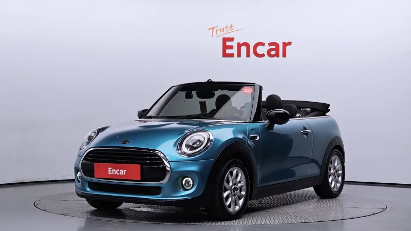 MINI Cooper Convertible