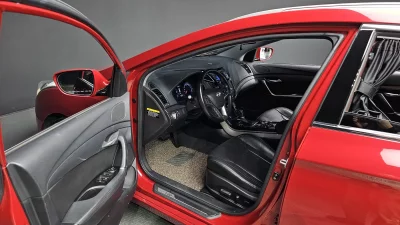 Hyundai I40