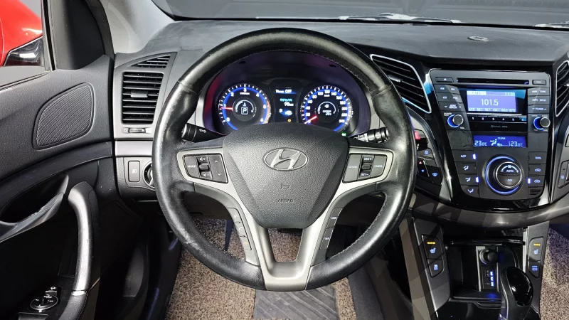 Hyundai I40