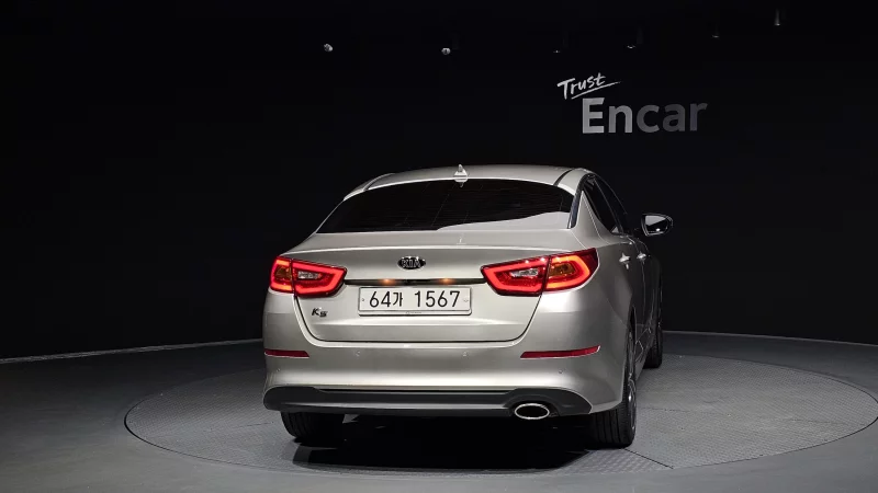 Kia K5