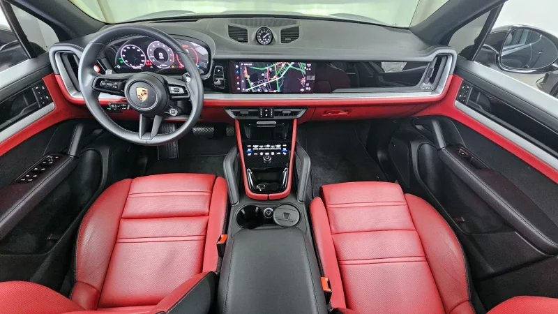 Porsche CAYENNE