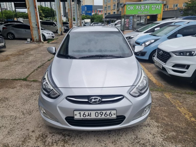 Hyundai Accent
