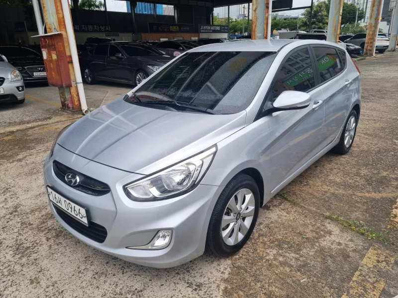 Hyundai Accent