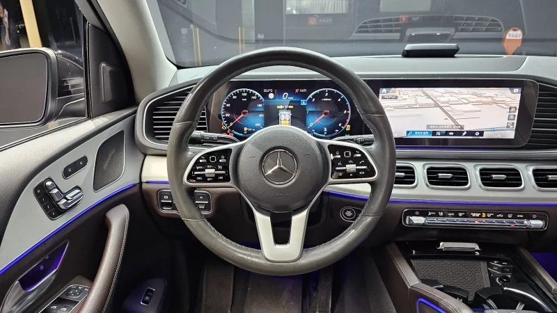 Mercedes-Benz GLE-Class