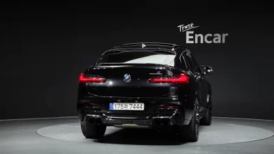 BMW X4 M