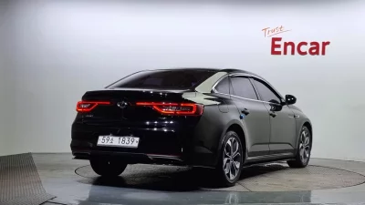 Renault Samsung SM6