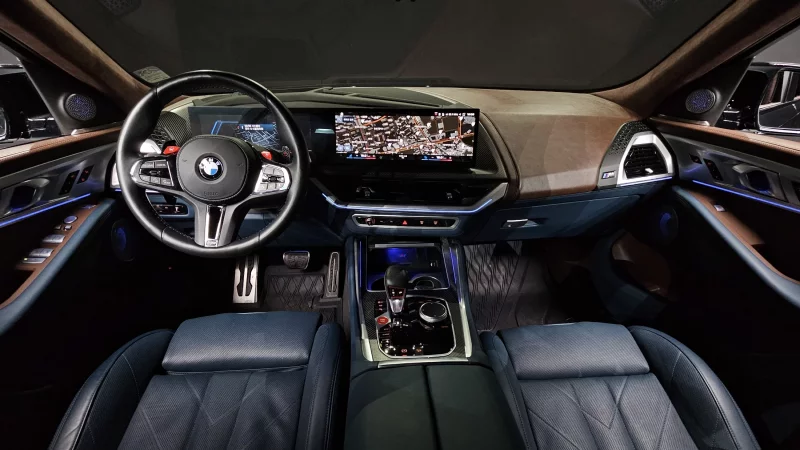BMW XM