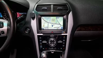 Ford EXPLORER