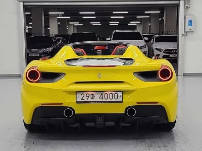 Ferrari 488