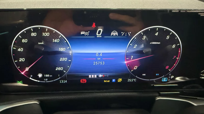 Mercedes-Benz GLB-Class