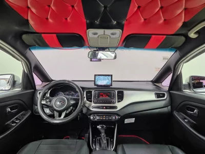 Kia Carens