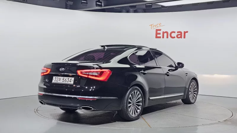 Kia K7