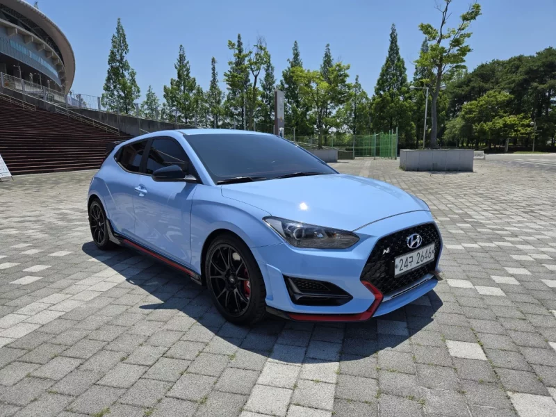 Hyundai Veloster
