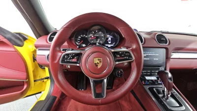 Porsche 718