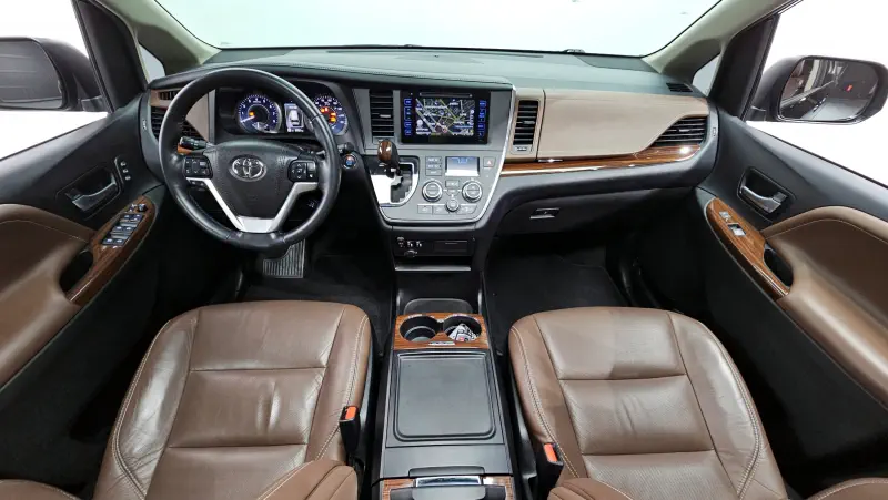 Toyota Sienna