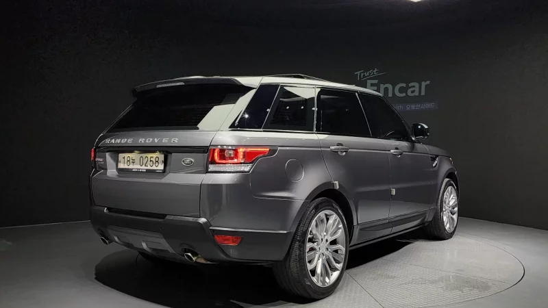 Land Rover RANGE ROVER SPORT