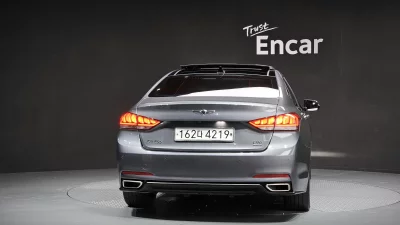 Hyundai Genesis