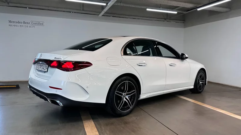 Mercedes-Benz E-Class