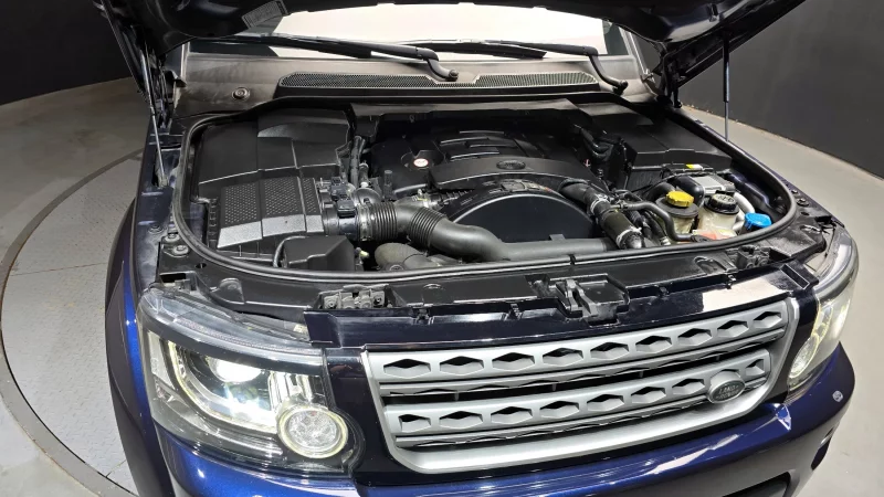 Land Rover DISCOVERY