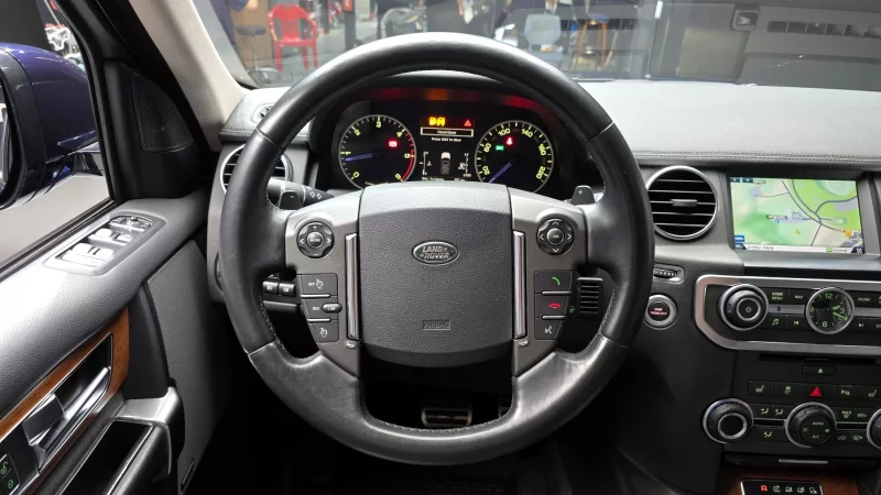 Land Rover DISCOVERY