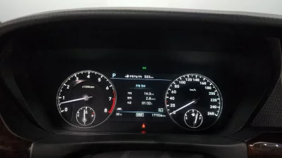 Genesis EQ900