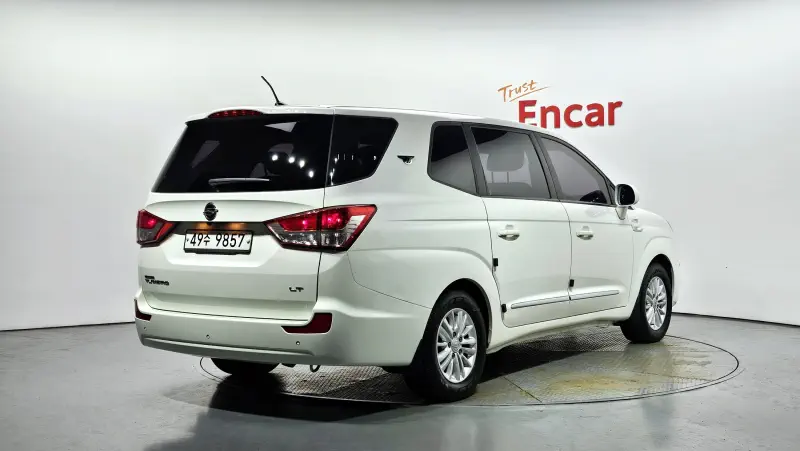 SsangYong Korando Turismo