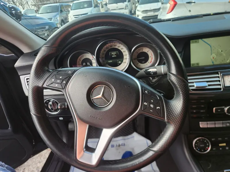 Mercedes-Benz CLS-Class