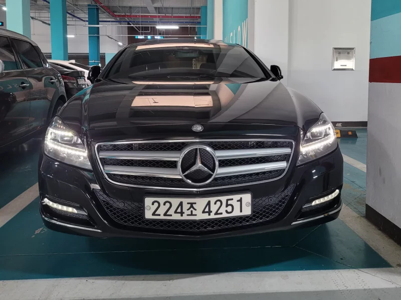 Mercedes-Benz CLS-Class